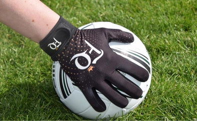 Field Queens 'Empower' GAA Glove - Black